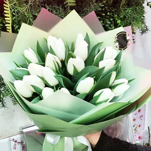 White Tulips No. 390
